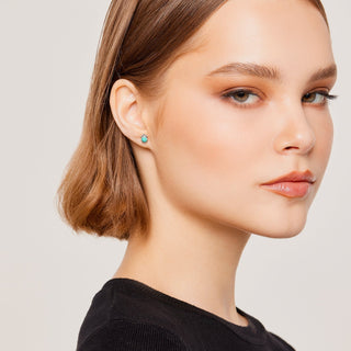 Ethno style stud earrings in Sterling Silver with a shiny and polished finish by Gexist®