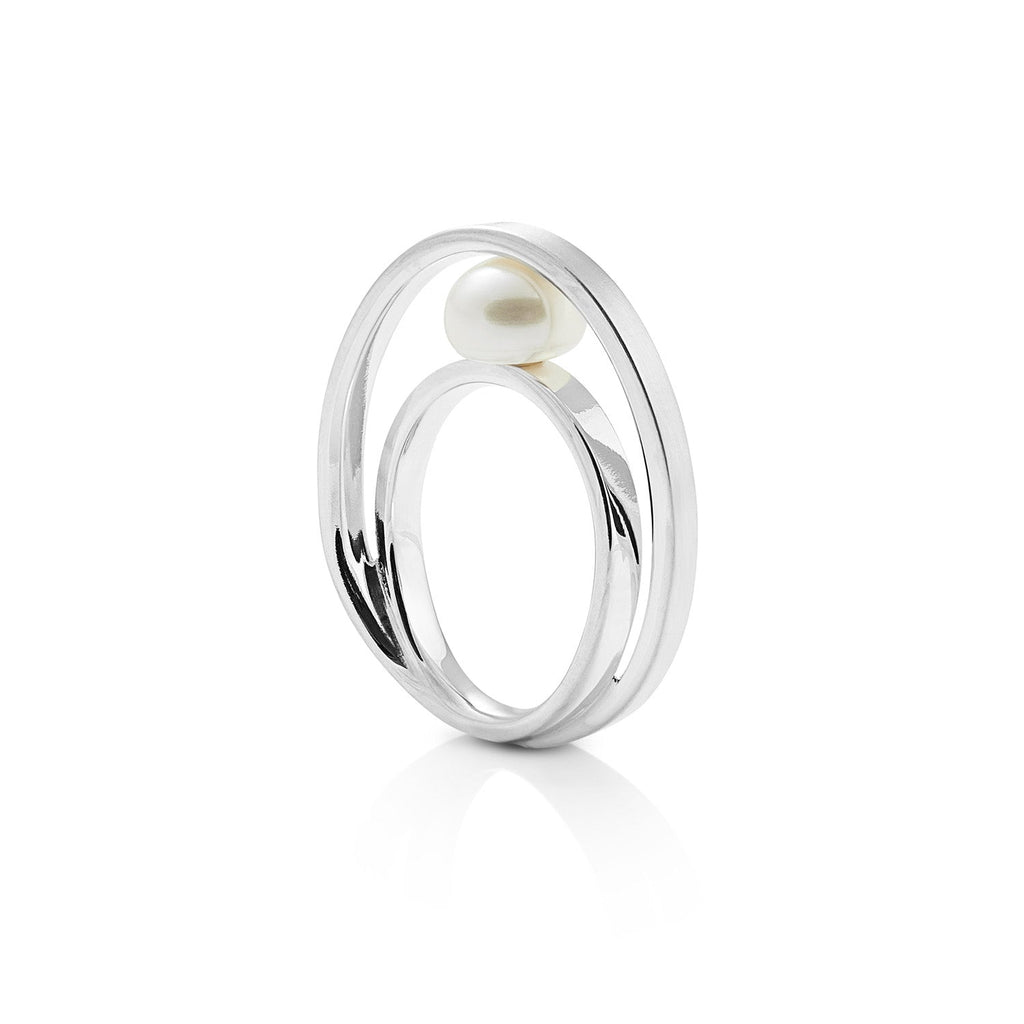 Magnificent ring in Sterling Silver with a shiny and polished finish by Gexist®