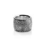 Massive ring in Sterling Silver with a hammered and oxidised finish by Gexist®