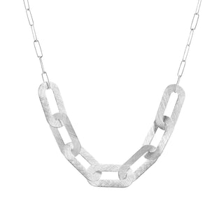Necklace in rhodium-plated Sterling silver featuring a fine rolo chain with oval links by Gexist®