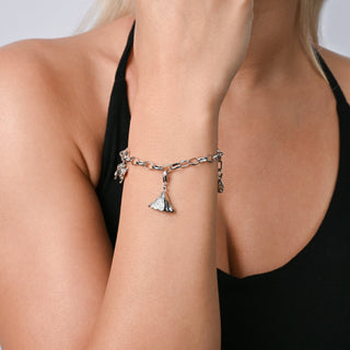 Rhodium-plated Sterling Silver Charm with Matterhorn pattern and Swiss flag emblem by Gexist®