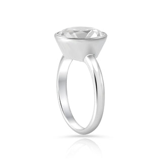 Rhodium-plated Sterling Silver Ring with Round Faceted Rock Crystal by Gexist®