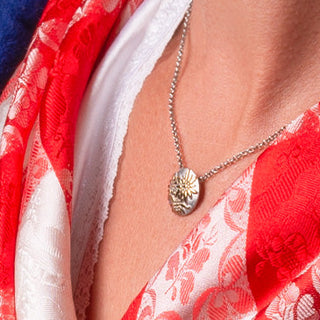 Set of Necklace and Earrings in Bicolor Sterling Silver with Edelweiss bouquet pattern by Gexist®