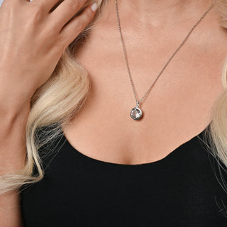 Sterling Silver Pendant with Swiss Stone Cristal Quartz by Gexist®