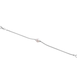Sterling Silver bracelet featuring a shiny braided chain and a round white pearl by Gexist®