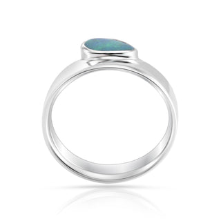 Sterling Silver ring with an AA-quality teardrop-shaped opal doublet by Gexist®