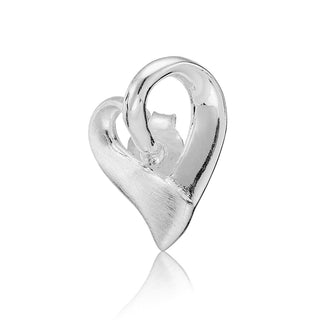 Sterling silver stud earrings in the shape of a heart by Gexist®