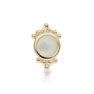 Stud earrings in Sterling Silver, gold plating with a shiny and polished finish by Gexist®