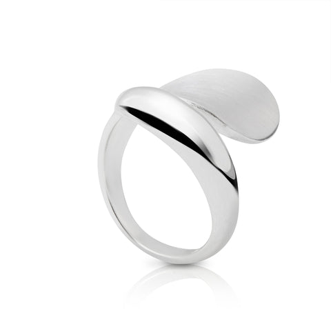 Adjustable sterling silver ring with matt and polished finish by Gexist®
