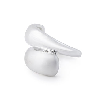 Beautiful Sterling Silver ring with a double matte and shiny wave by Gexist®