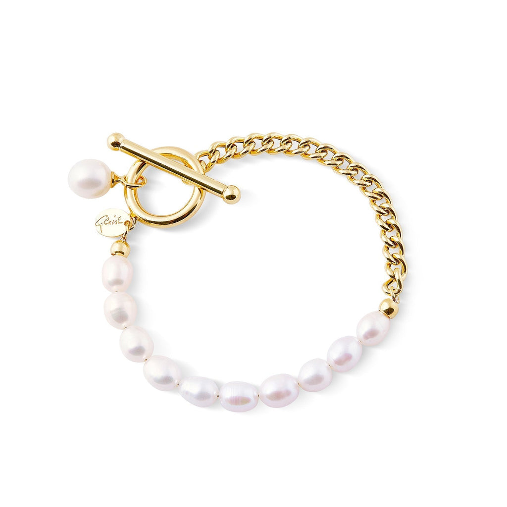 Bracelet in Sterling silver with yellow gold plating, which is divided into 2 harmonious parts; a shiny chain and beautiful pearls by Gexist®
