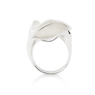 Matt sterling silver ring with waves by Gexist®