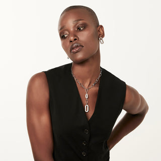 Necklace in Sterling Silver with a tie style made of a series of ovals of different sizes and finishes between brushed and shiny by Gexist®