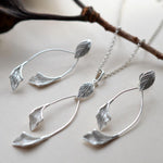 Silver Falling Leaves Necklace (MF481P) by Gexist®