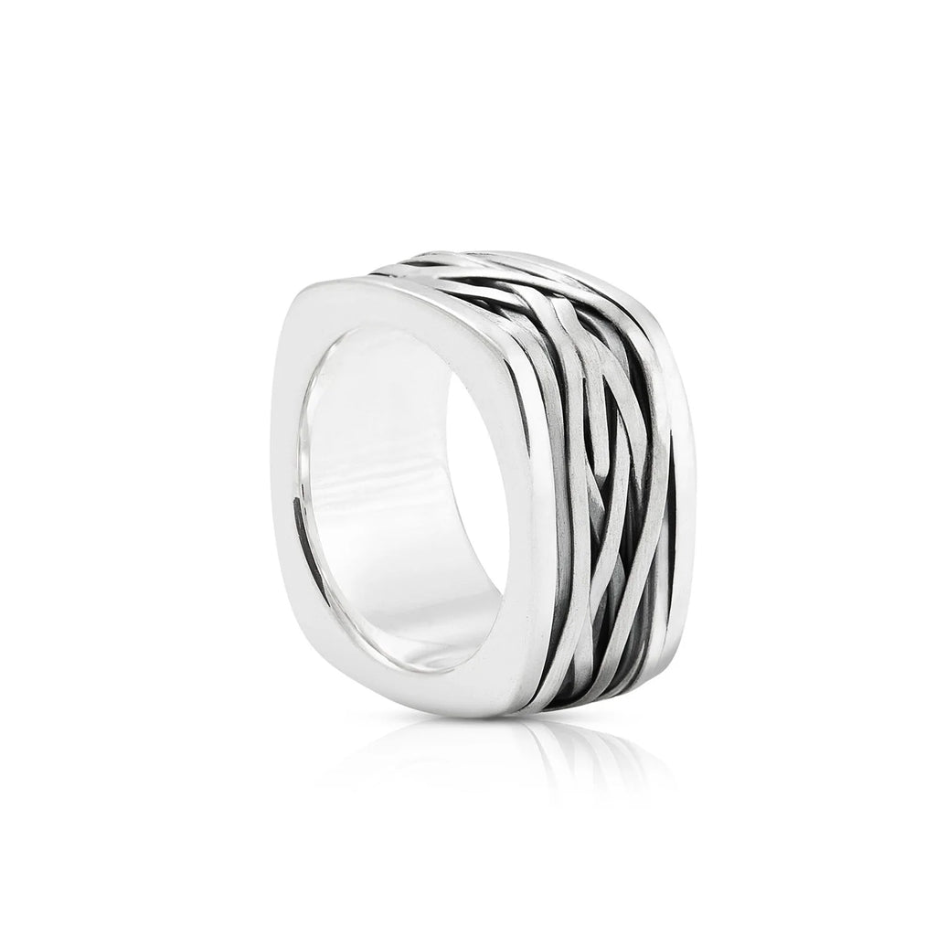 Sterling Silver M ring in mummy style by Gexist®