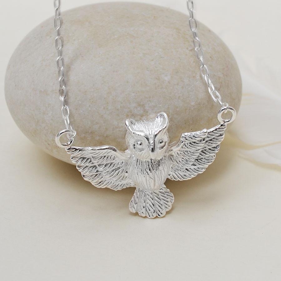 Silver owl on sale pendant