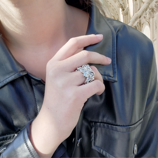Sterling Silver Ring with Roses and Zircons by Gexist®