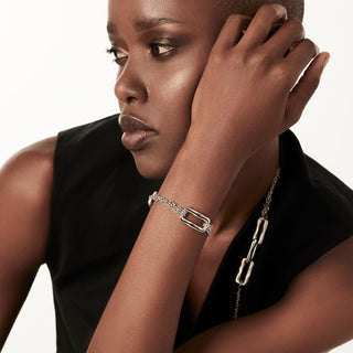 Sterling Silver bracelet made of a double oval rolo link chain with three rectangular elements by Gexist®