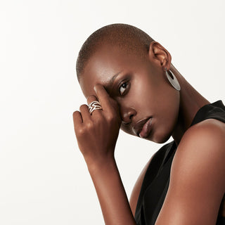 Sterling Silver ring with contemporary geometric style and pavé Zircon by Gexist®