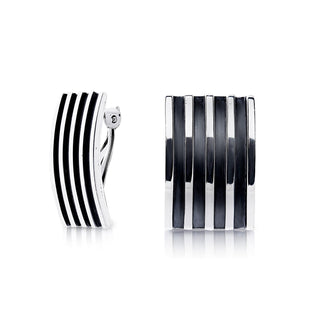 Sterling silver clip-on earrings in the shape of a slightly curved rectangle, with a contrast between shiny and oxidised by Gexist®