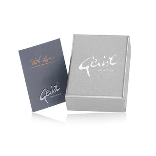 Sterling silver pendant with leaf motif by Gexist®