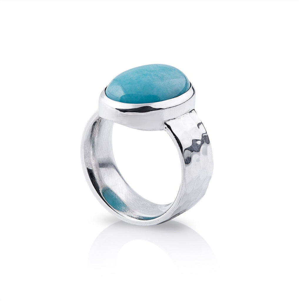 Sterling silver ring which is composed of a triple ring on which is placed a beautiful Amazonite oval cab (12x15mm) by Gexist®