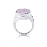 Sterling silver ring with a polished and shiny finish and set with a rough oval Pink Quartz (1.4x1.8mm) by Gexist®