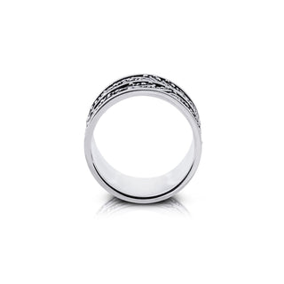 Sterling silver ring with a shiny and oxidised finish, revealing beautiful patterns by Gexist®