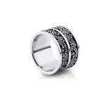 Sterling silver ring with a shiny and oxidised finish, revealing beautiful patterns by Gexist®