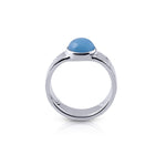 Sterling silver ring with a shiny hammered finish, adorned with a round Aquamarine of 8mm diameter by Gexist®