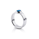 Sterling silver ring with a shiny hammered finish, adorned with an oval doublet Opal (4x8mm) by Gexist®