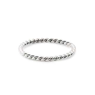Sterling silver ring with shiny twist by Gexist®